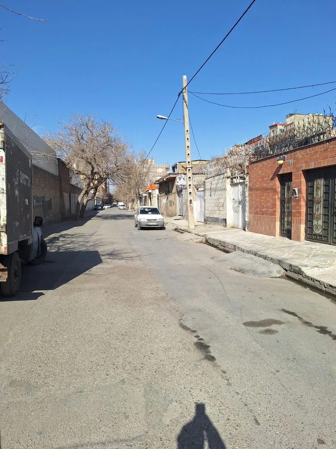 ۹۰مترهمکف پارکینگ فروش فوری