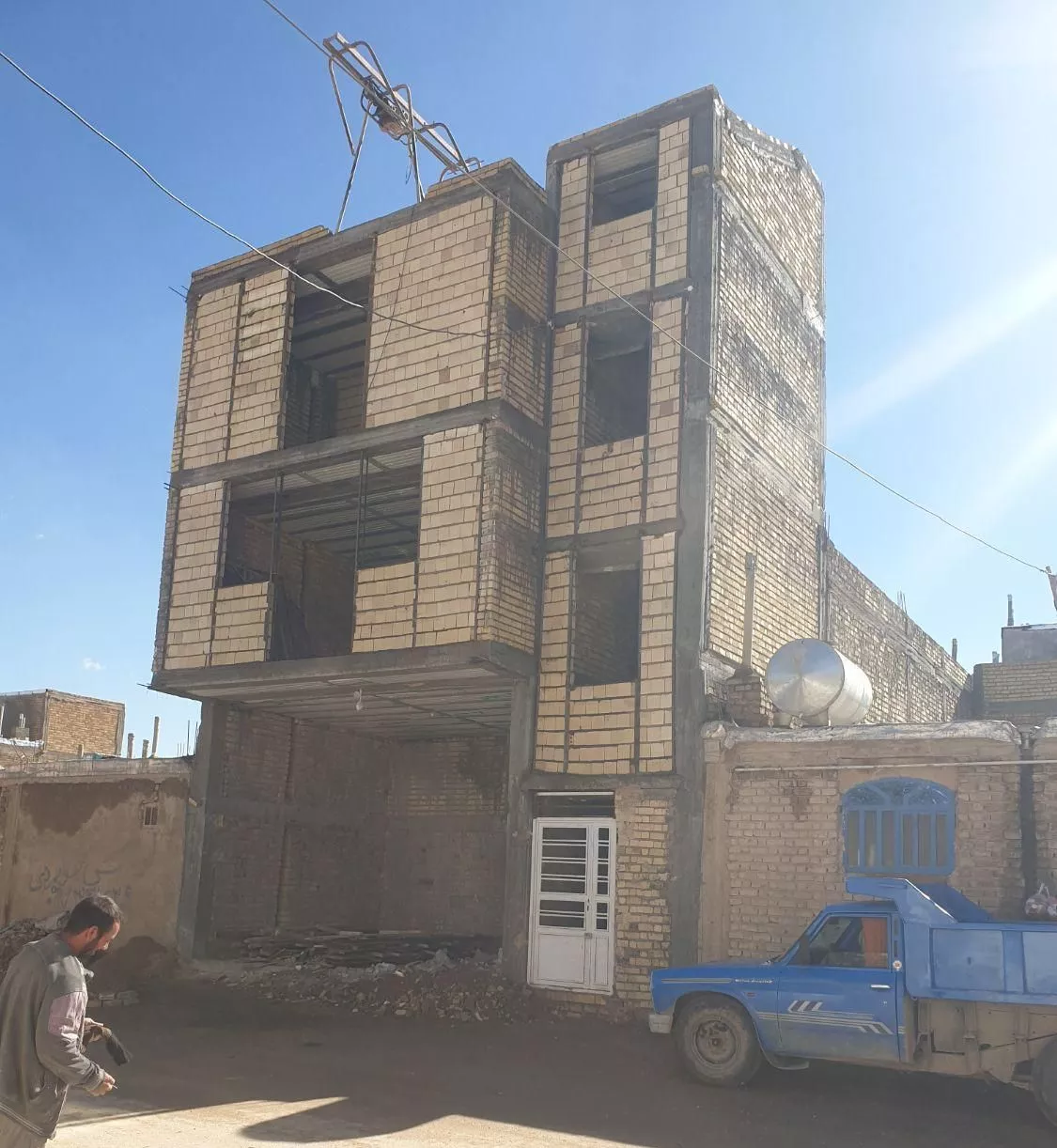 فروش تجاری و مسکونی کرونی
