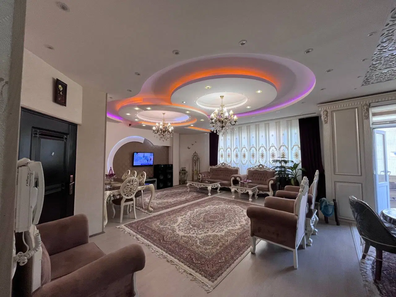 فروش اپارتمان ۹۶ مترشهرک ساحلی  نیلوفر ۲ طبقه ۲