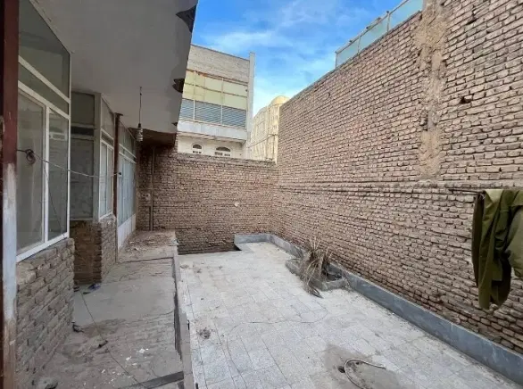 290 متر کلنگی دو کله با 10 متر بر