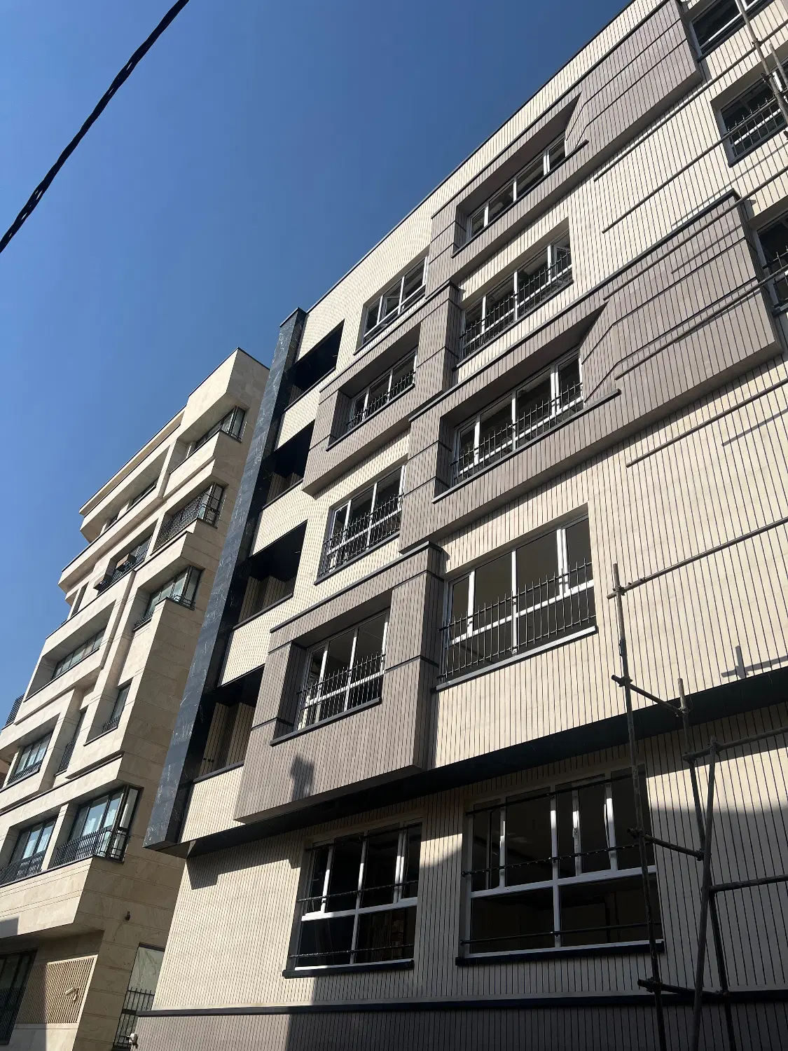 پیش فروش آپارتمان زمانی. پاسداران