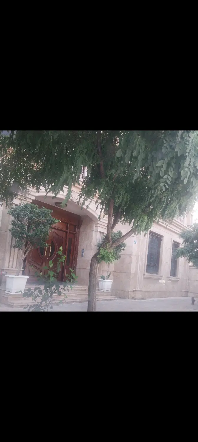 ملک مسکونی تجاری