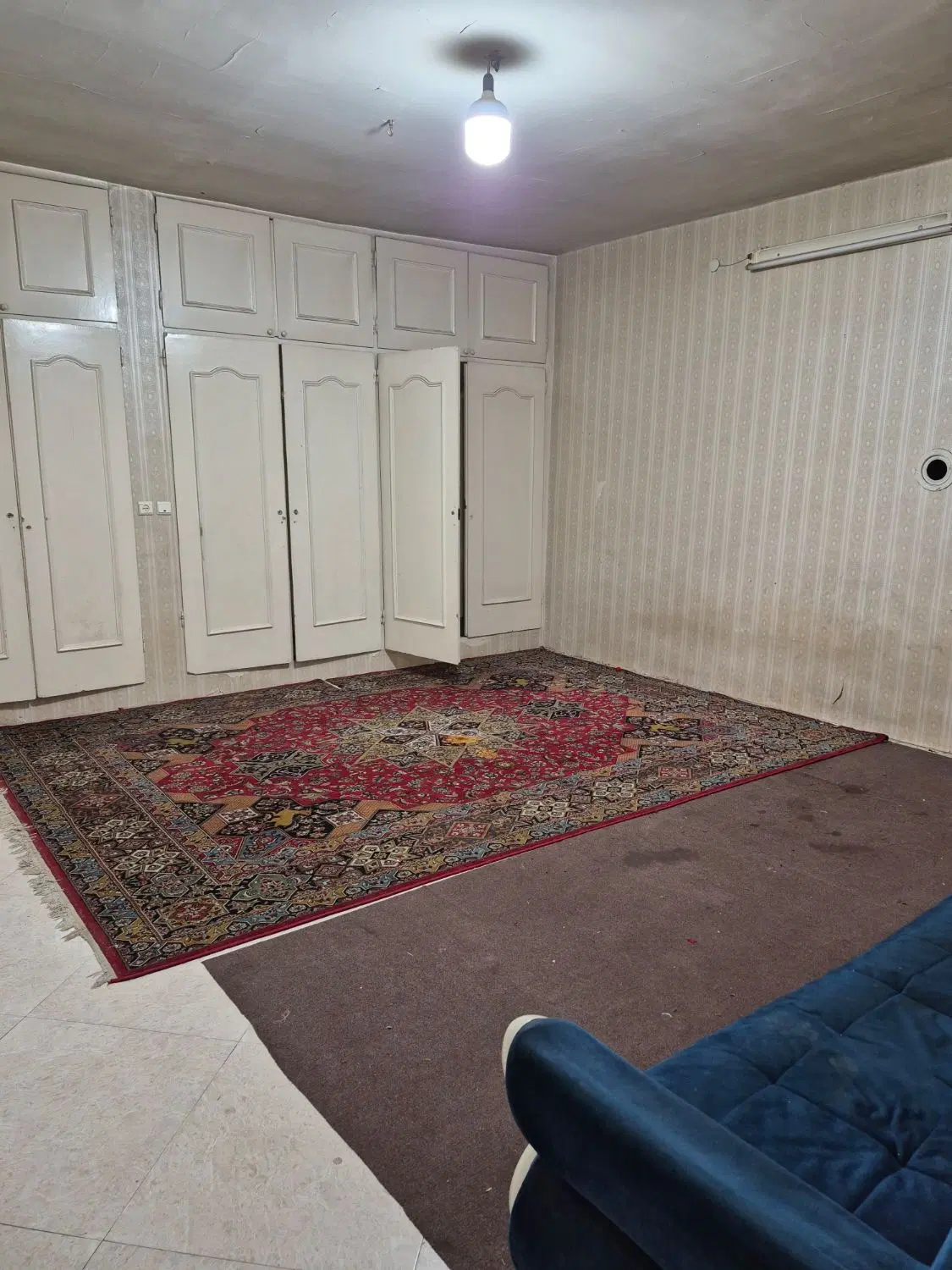 خانه ویلایی کوچک در خلیج فارس