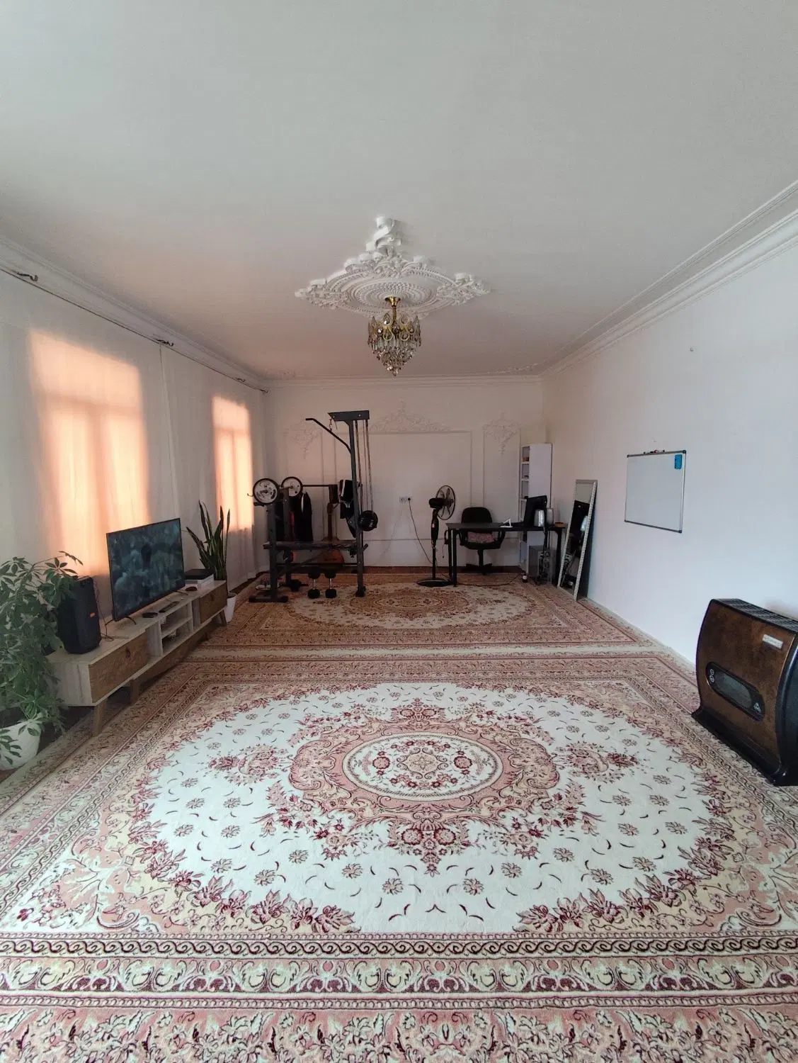 اجاره‌خانه‌ویلایی‌