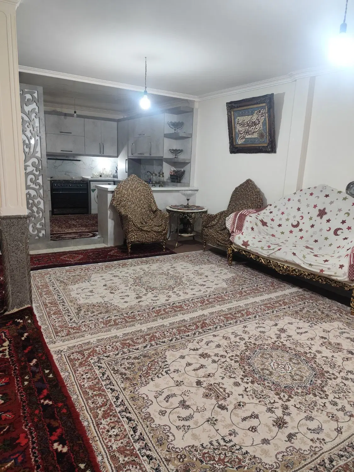 آپارتمان فروشی ۹۰ متری در عباسی