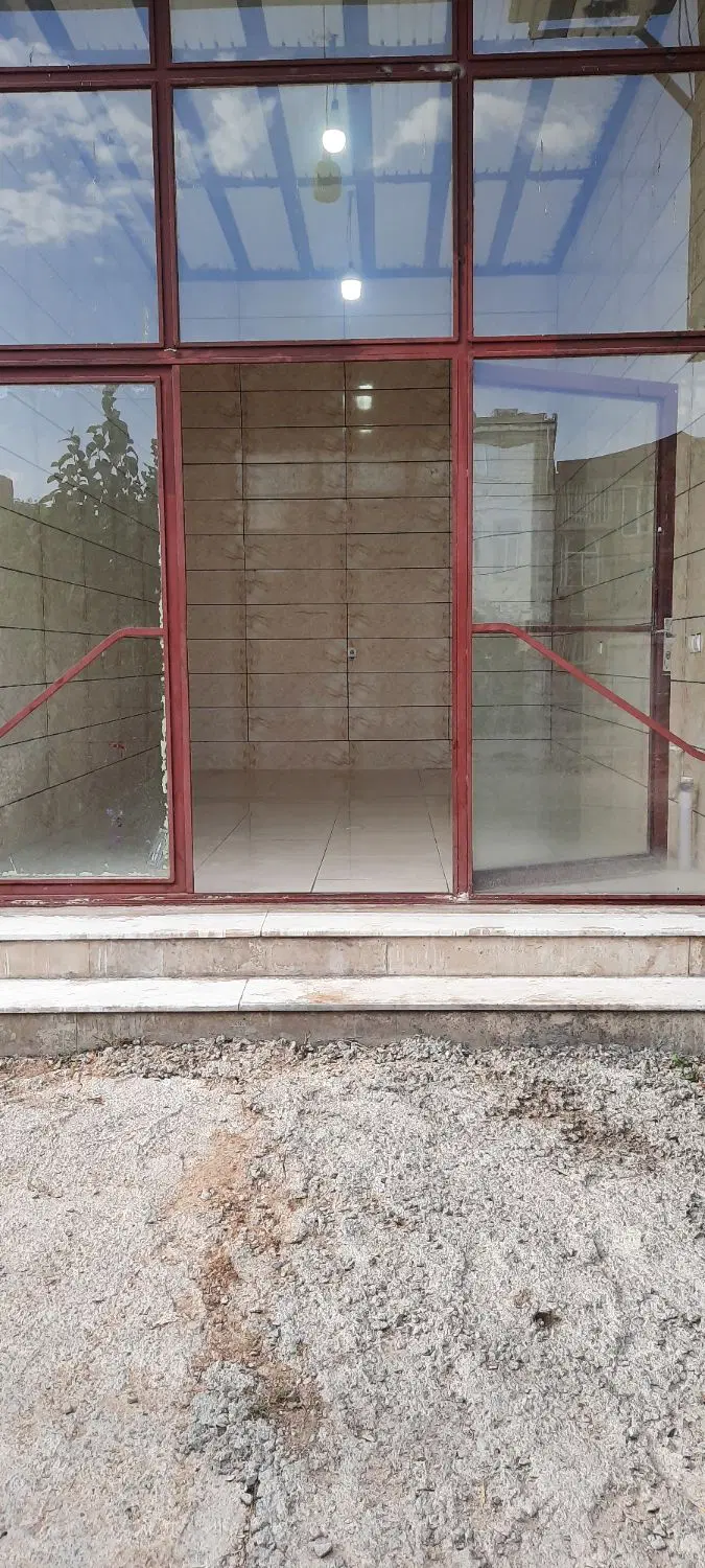 مغازه ۲۴ متری