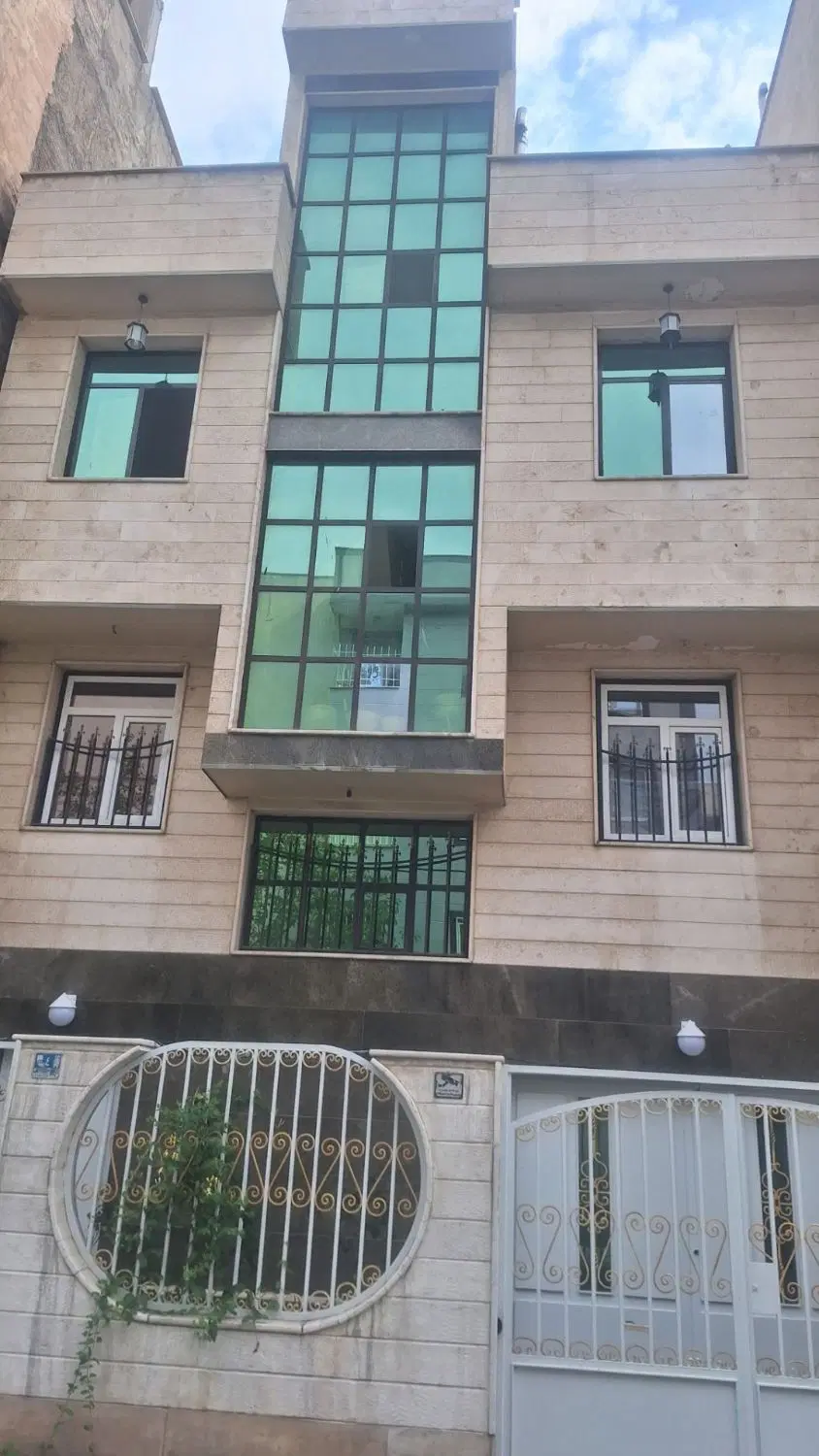 فروش خانه گلنگی و ویلایی
