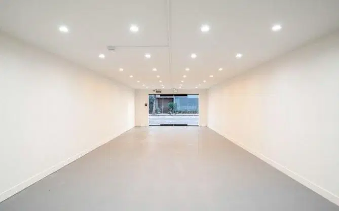 رهن واجاره ویلای ۳۲۰ متری مناسب مشاغل