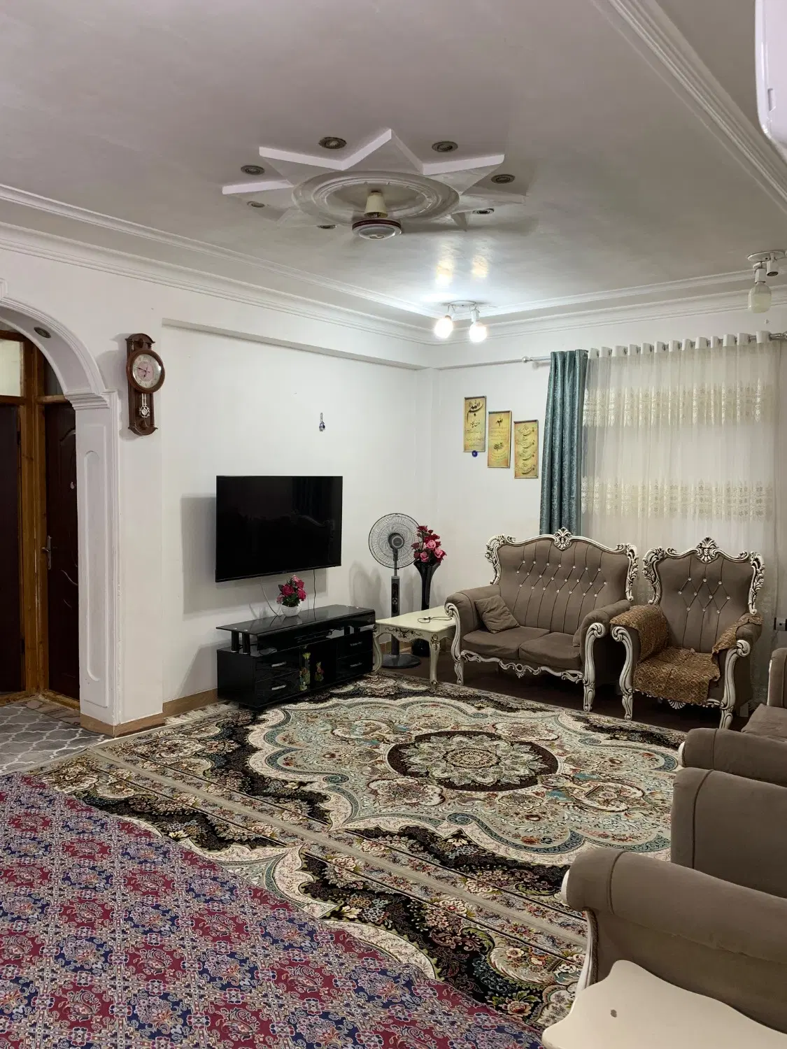 خانه و باغ جذاب