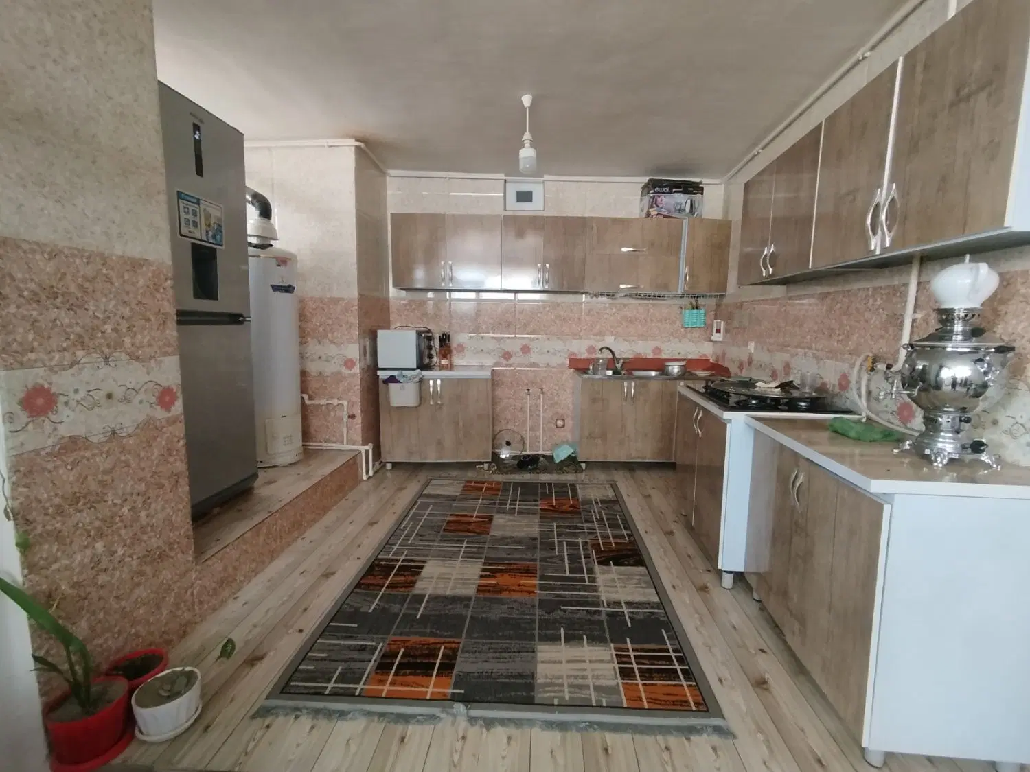خانه طبقه اول تپه شهرک ارشاد