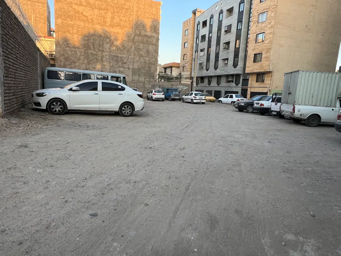 ۱۷۵ متر مسکونی موقعیت عالی زیر قیمت