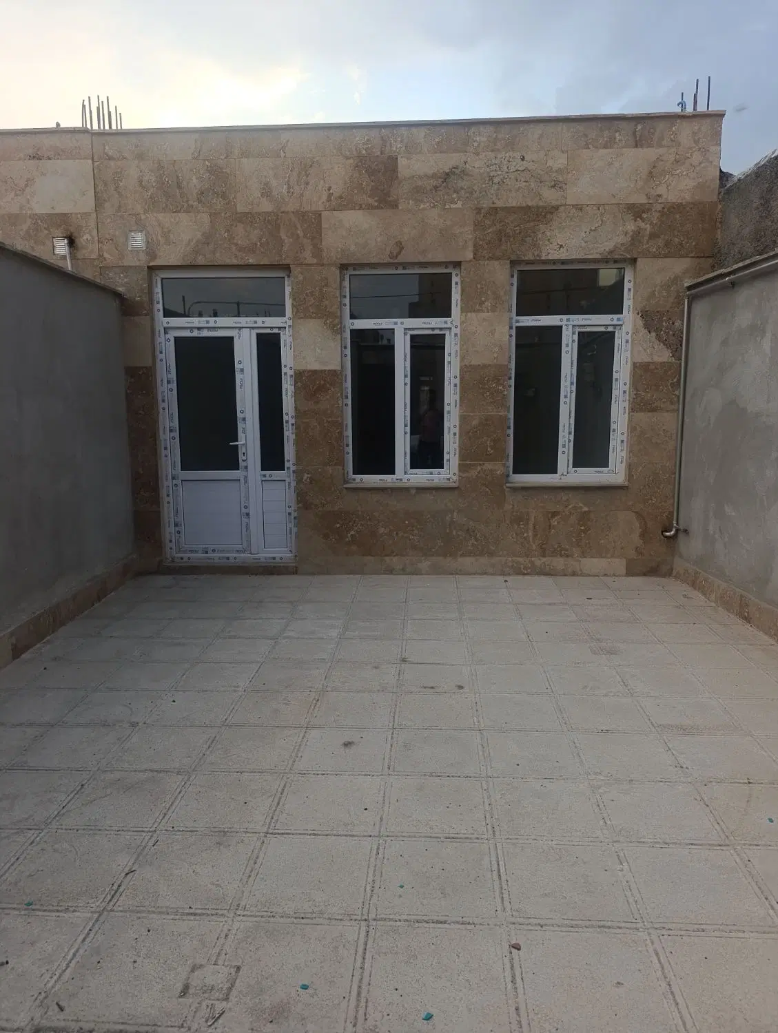 ویلایی نوساز در اسلام آباد