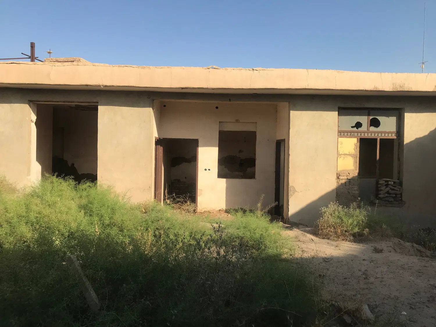 یامشارکت درساخت،یامعاوضه،یافروش۲تازمین ۴۵۰و۶۵۰متری