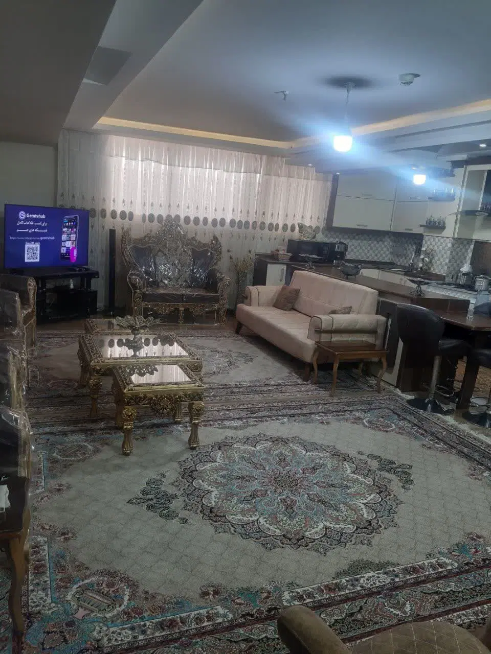 فروش آپارتمان 95متری سه خواب همکف خیابان شهروندجی