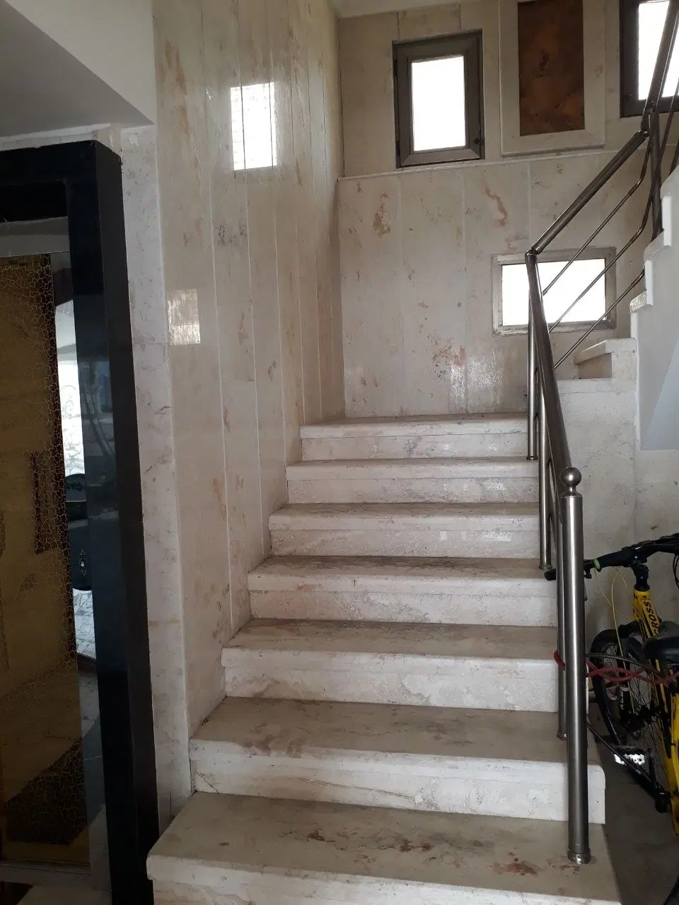 دو خوابه 75متری فاز بی طبقه اول