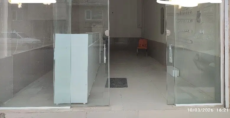 فروش مغازه تجاری ۳۰ متری
