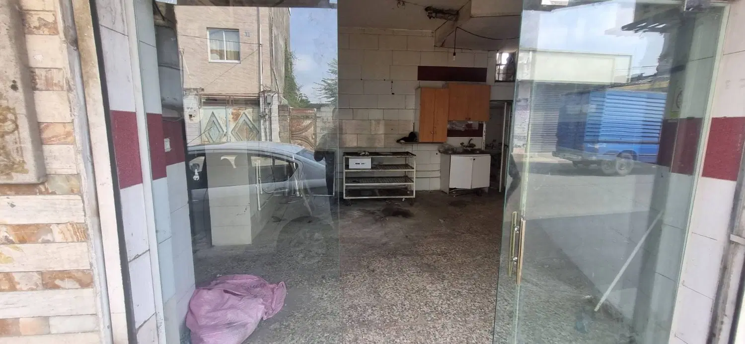 مغازه ۴۴ متری دو دهنه