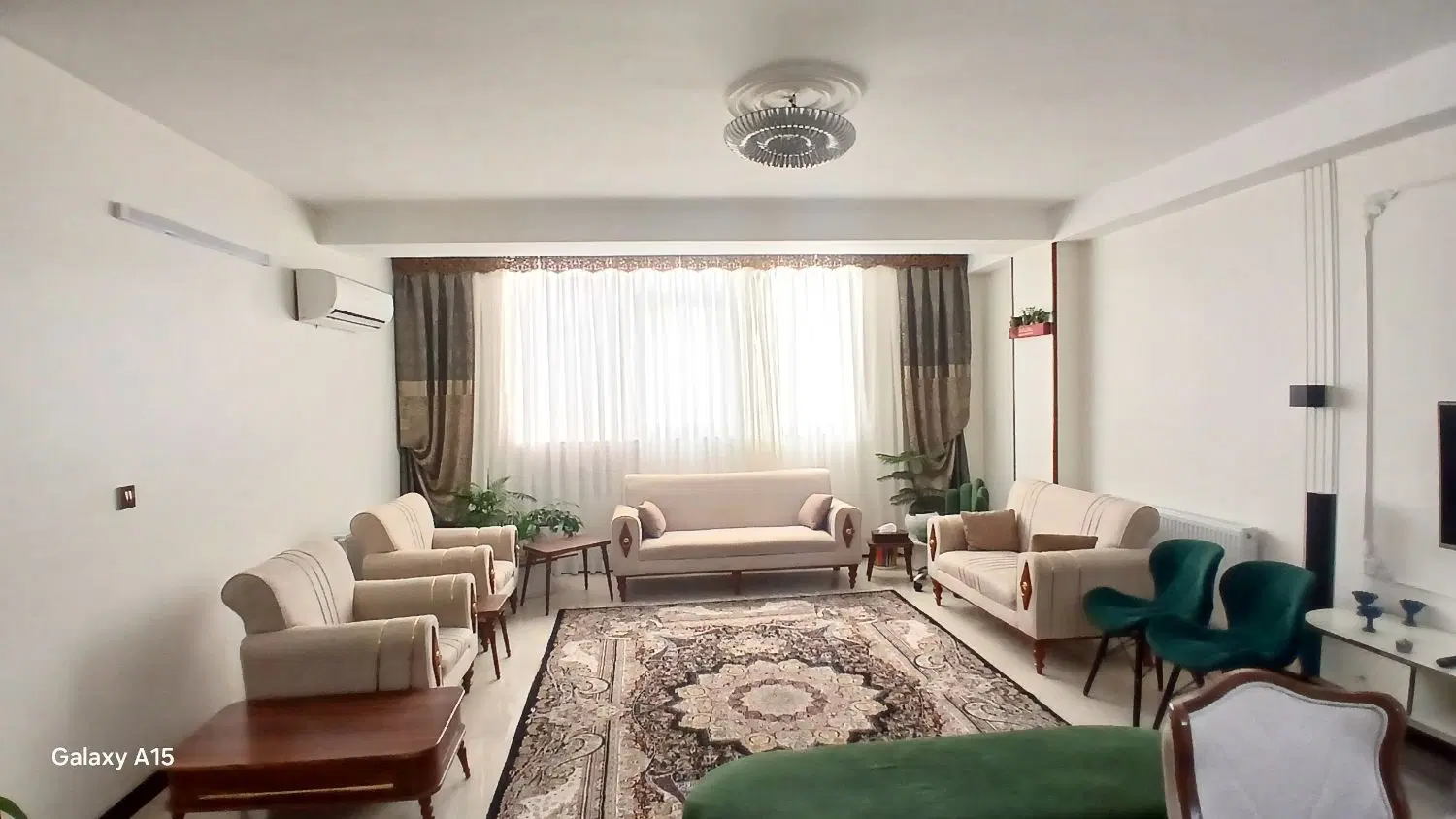 ۸۲متر_دوخواب_ پاکینگ اختصاصی _تاجداری