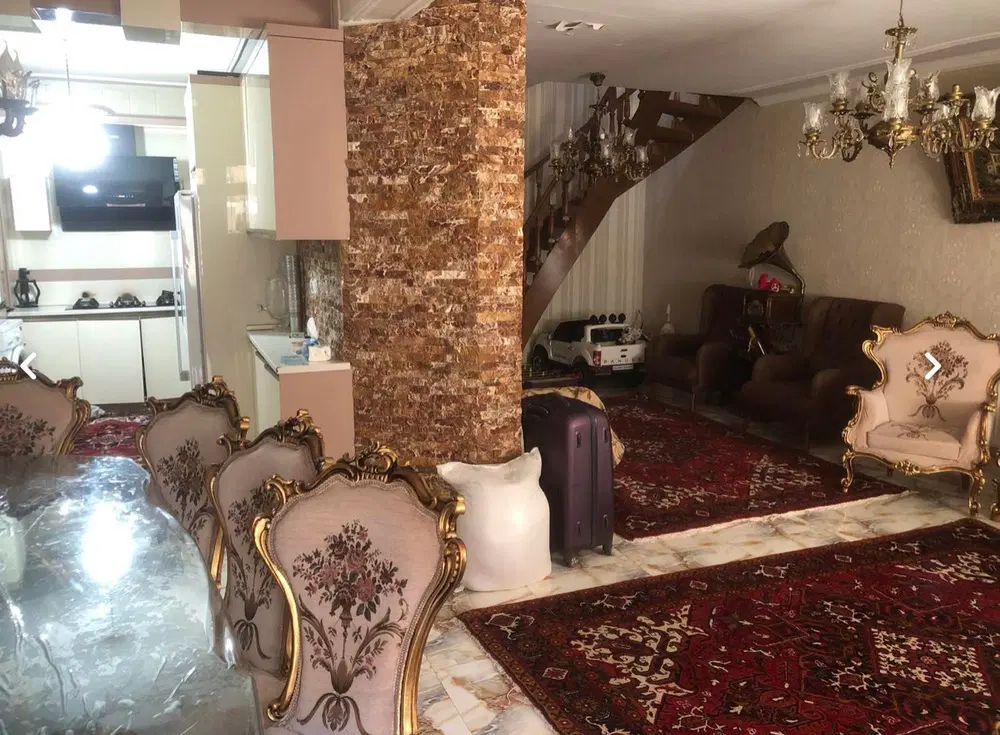 حیاط ویلایی