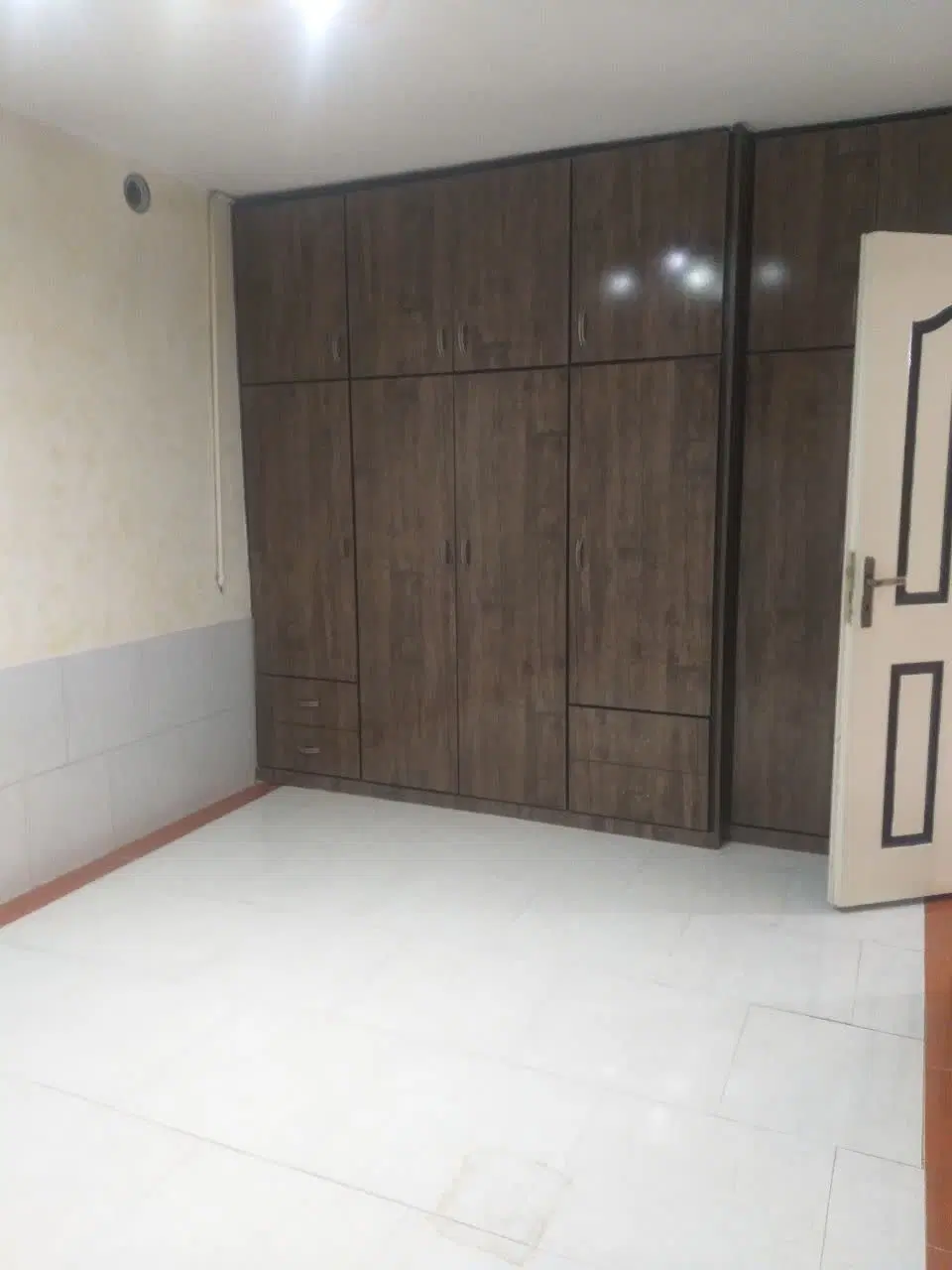 منزل مسکونی خیابان خداداد امینی