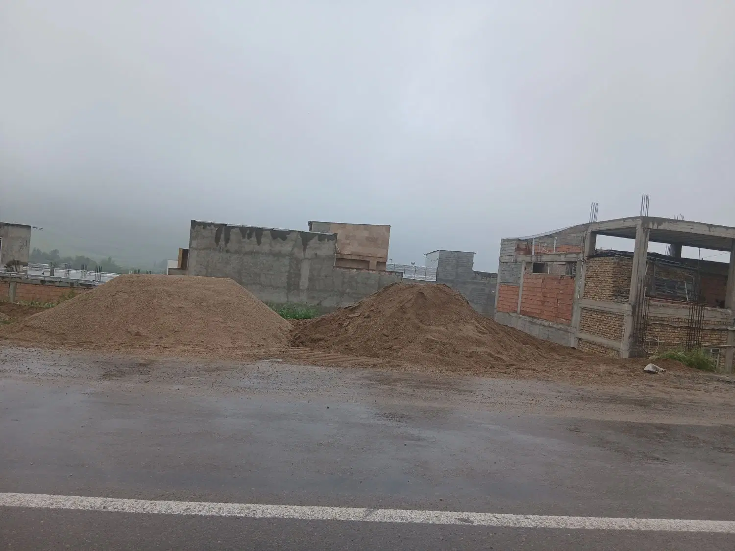 زمین مسکونی تجاری