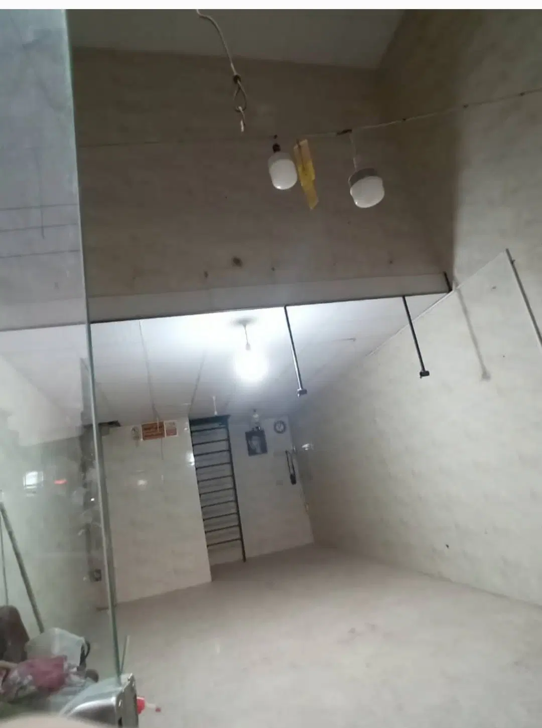 فروش مغازه 60 متری بر خیابان اصلی سلطان آباد