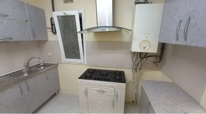 ۶۰ متری تکخواب، تخلیه