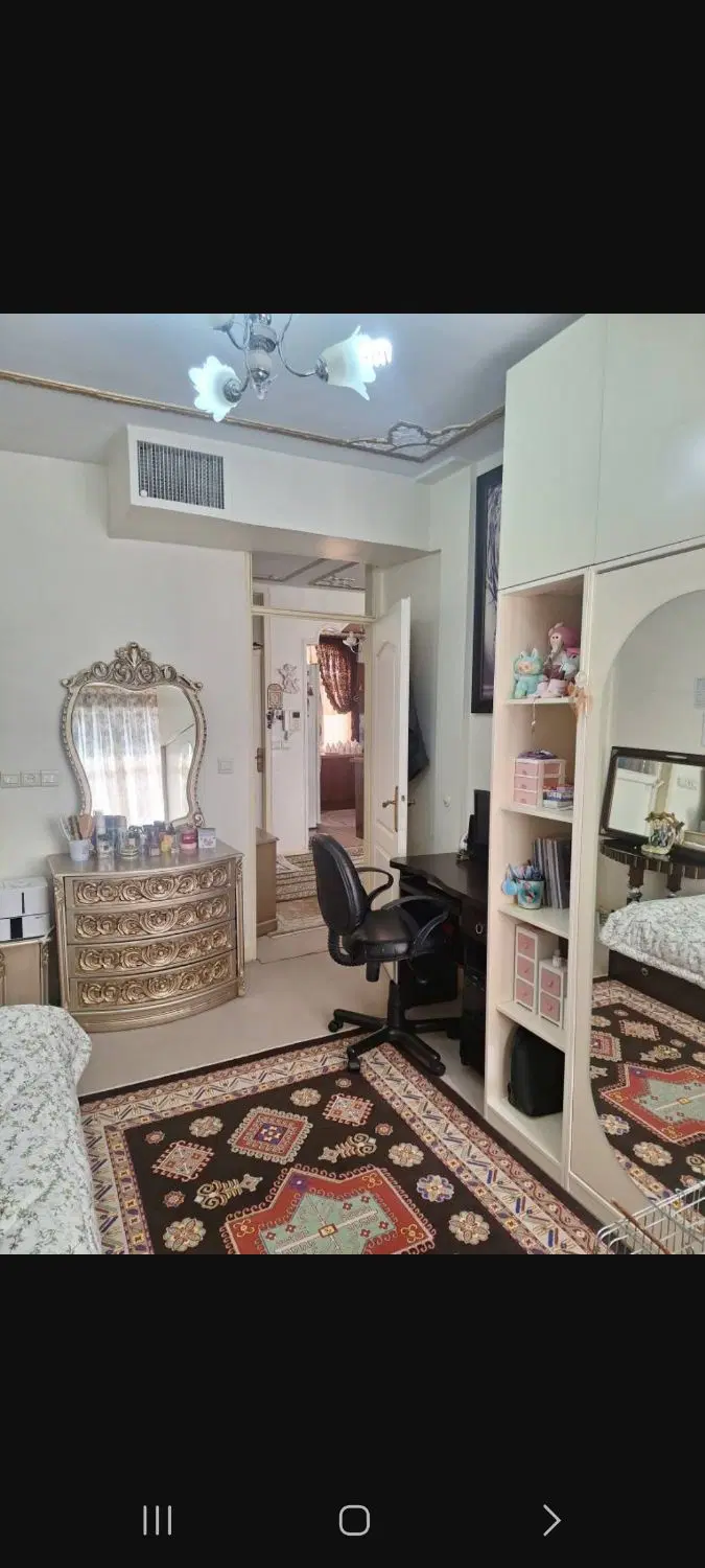 آپارتمان ۵۸ متری دولاب