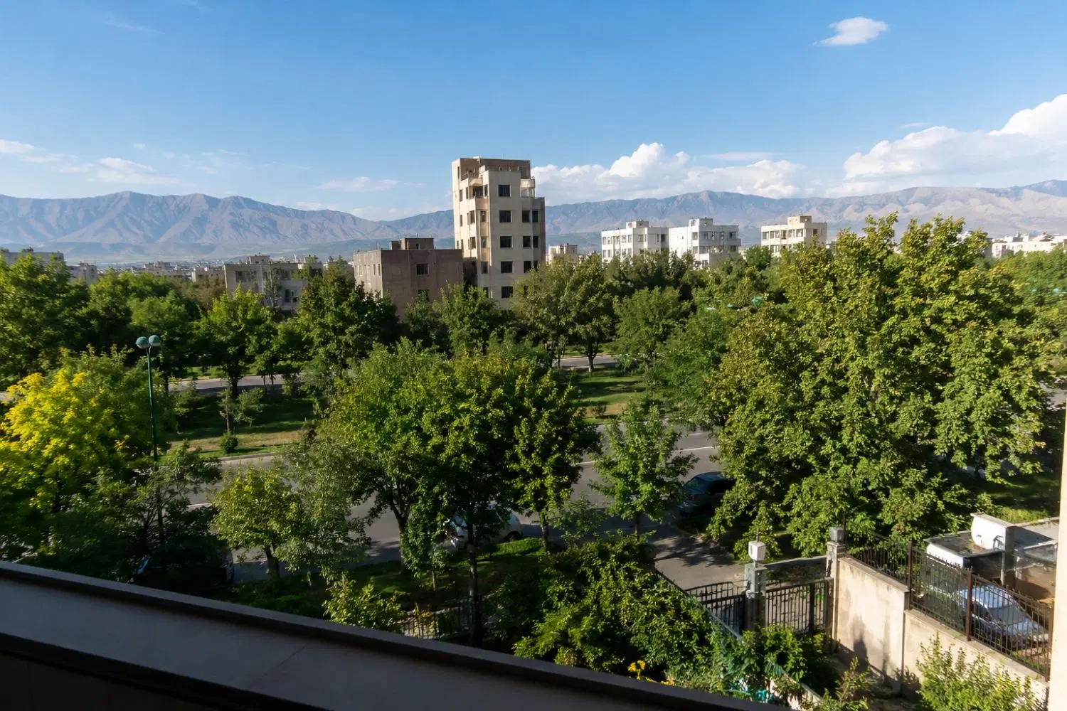 بوستان فرشتگان_ ویو مادی و سبز
