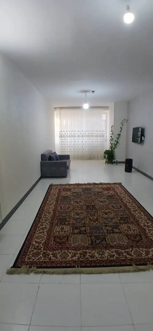 ۹۰متری ۲خوابه پارکینگ انباری آسانسورتخلیه فوری