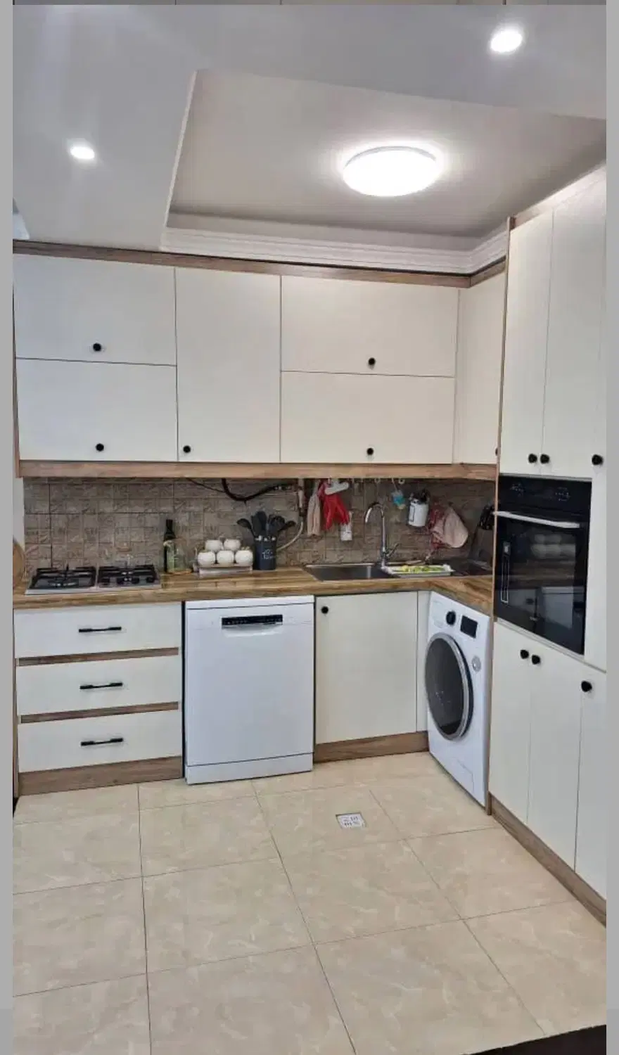 فروش چهارواحده سنتی طبقه بالا