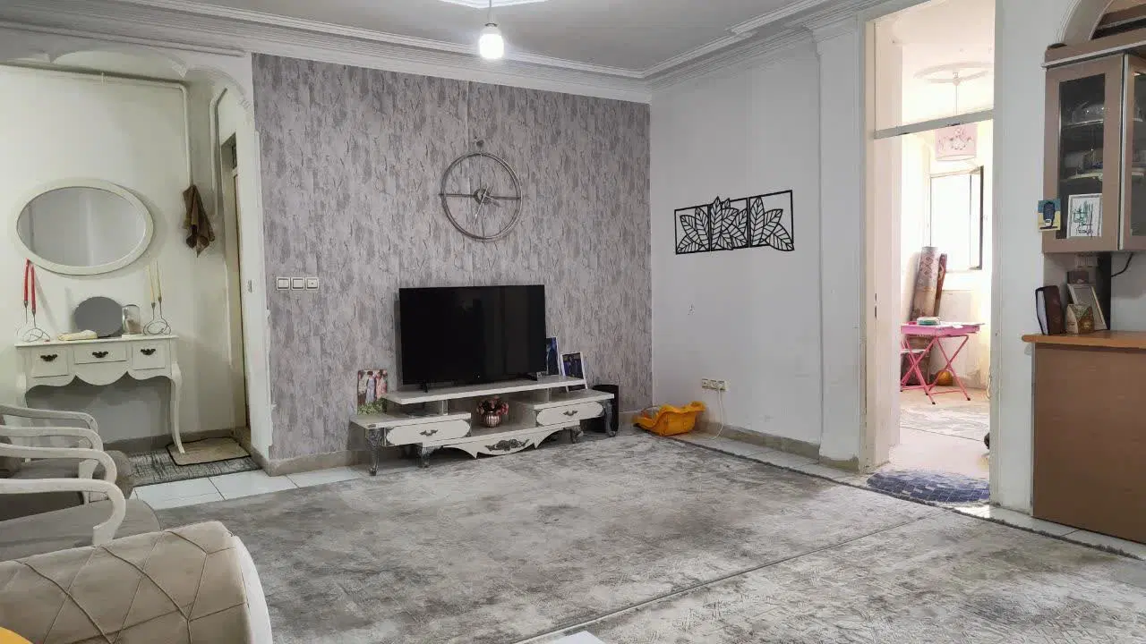 آپارتمان گلستان