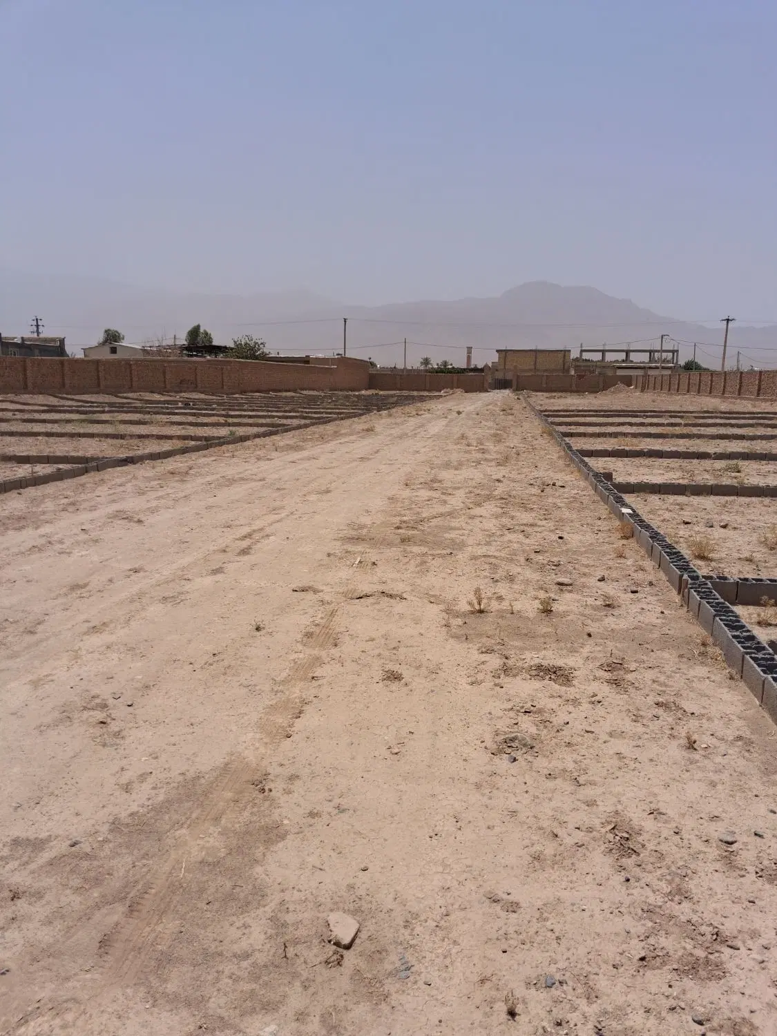 زمین 100متری با سند تک برگی