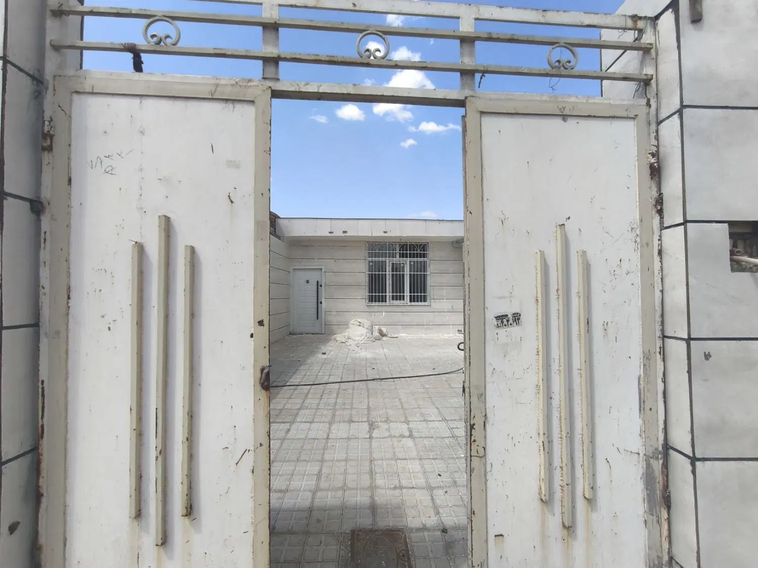 منزل ویلایی دوخواب( تپه سلام)