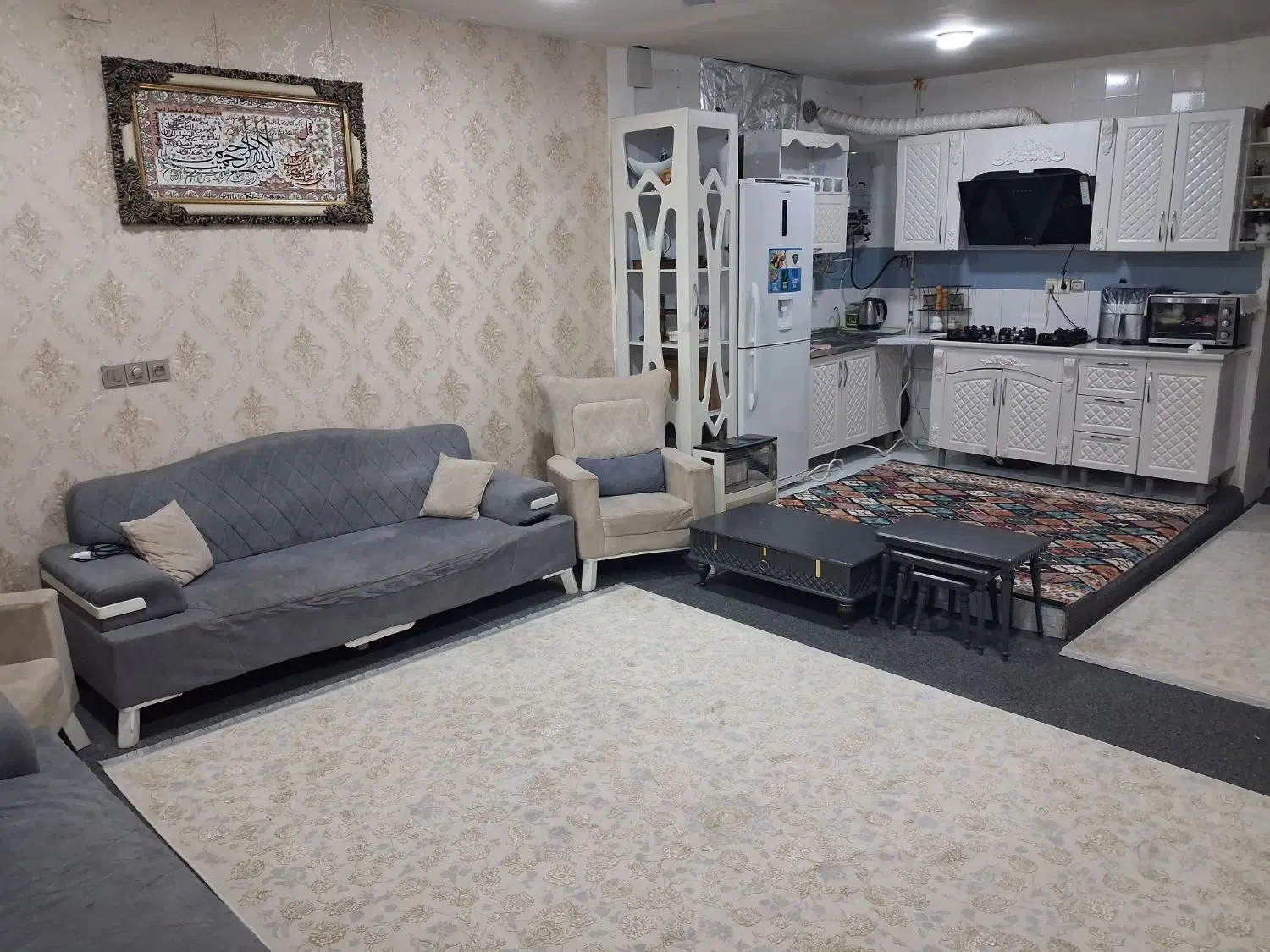 ویلایی واحد طبقه بالا خ بشارت