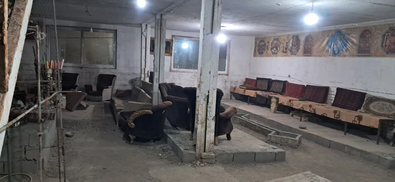 قهوه خونه در حاشیه جاده اسفراین
