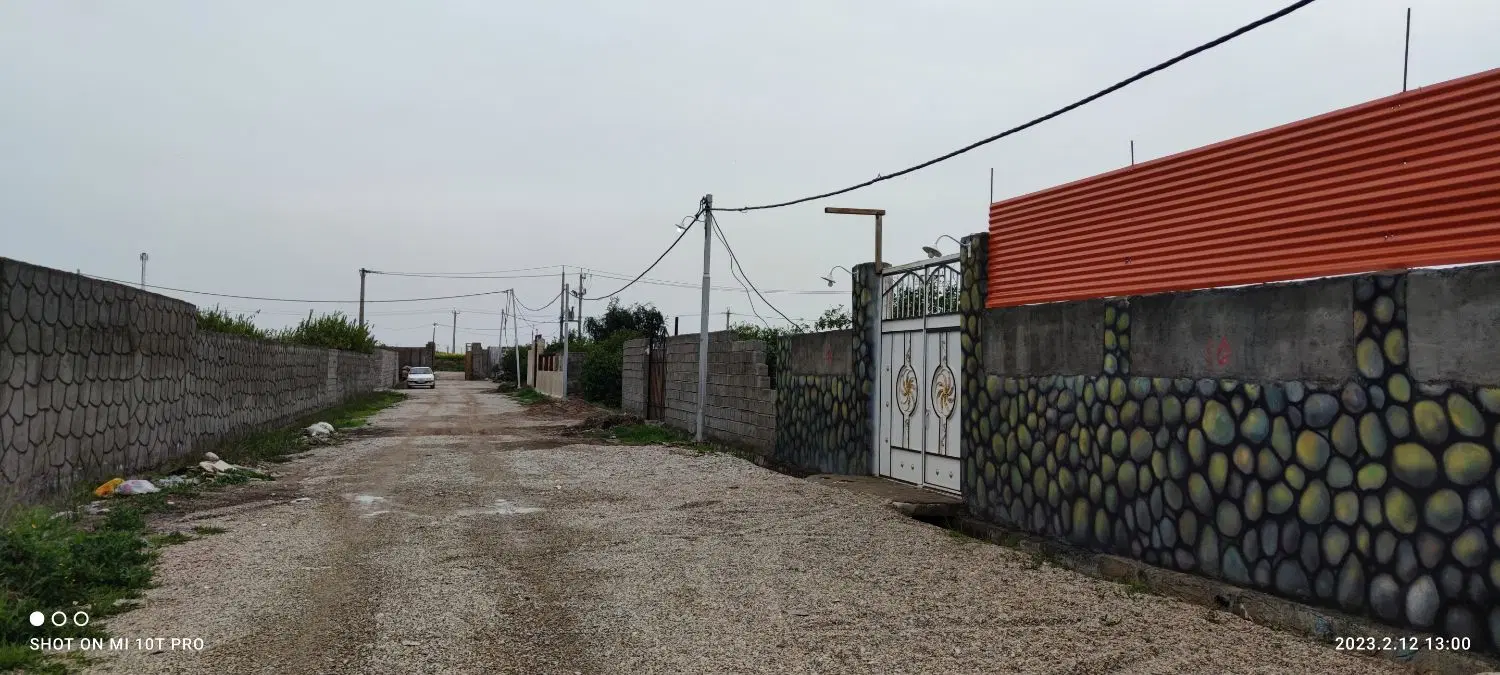 باغچه۱۲۰۰مترکنتوررسمی بادیوارکامل ودرخت بزرگ