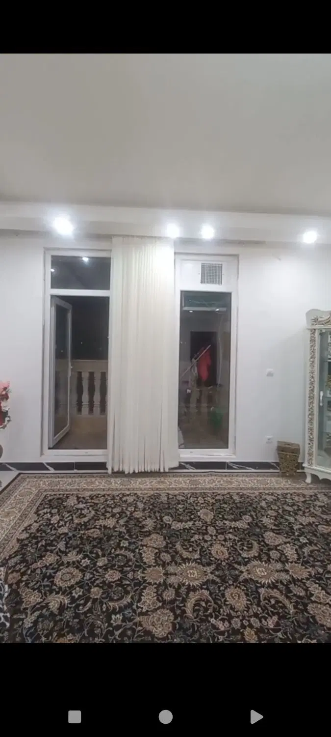 اجاره واحد ۱۰۰ متری فول امکانات