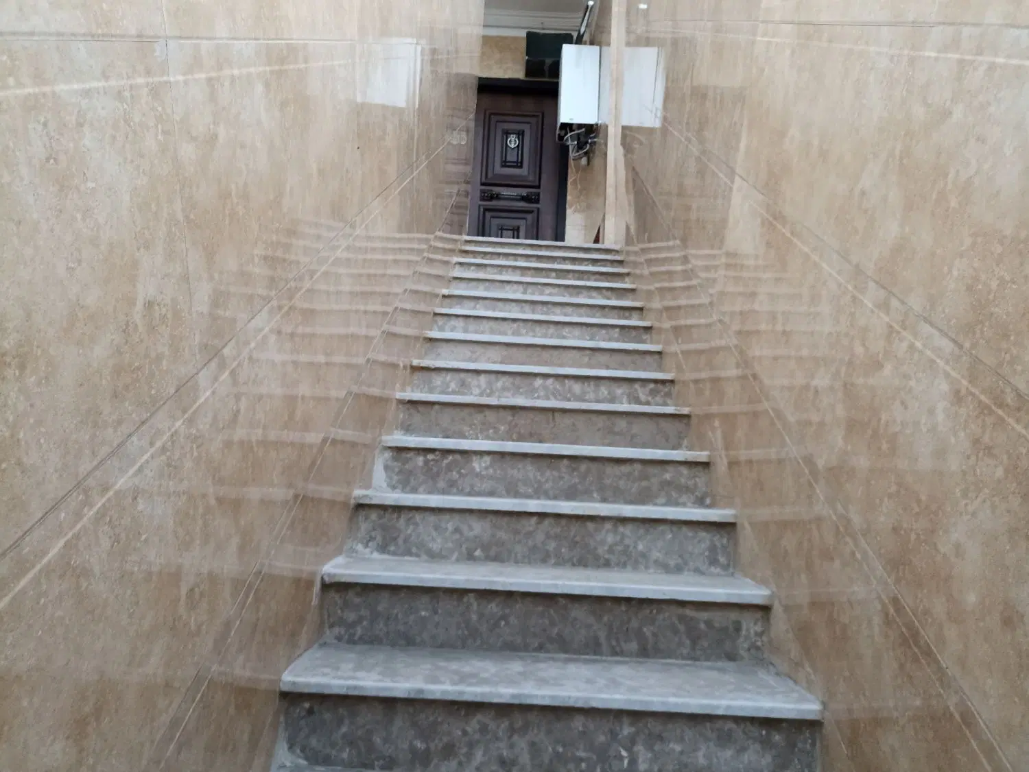 یک واحد دو خواب با تمام امکانات بلوار آزادگان