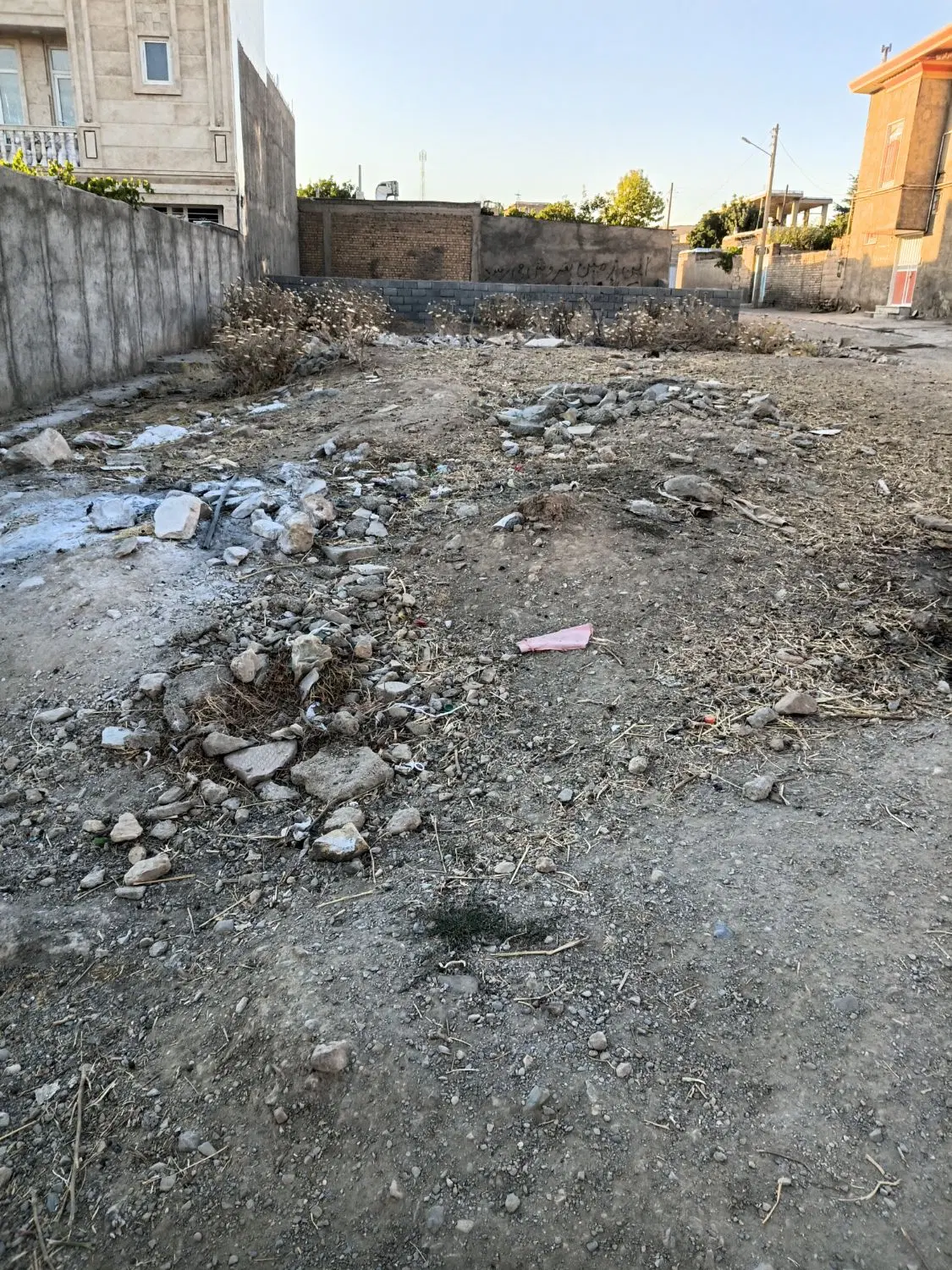 زمین مسکونی