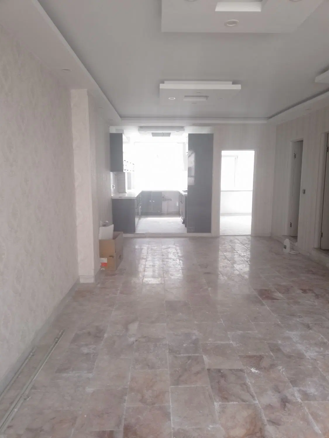تک واحدی خوش نقشه ونورگیر