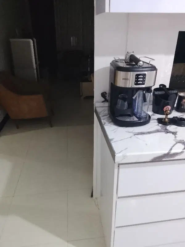 نیازمند همخونه خانم