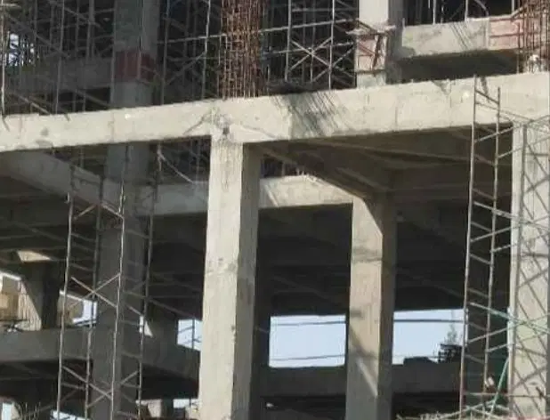 ملک صنعتی نیمه ساز