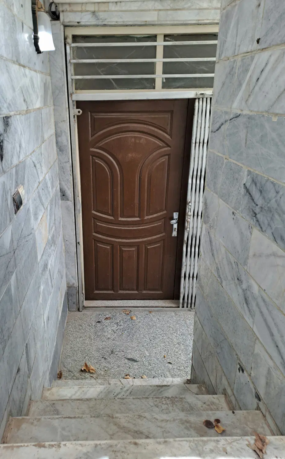 رهن و اجاره یک طبقه از واحد ویلایی