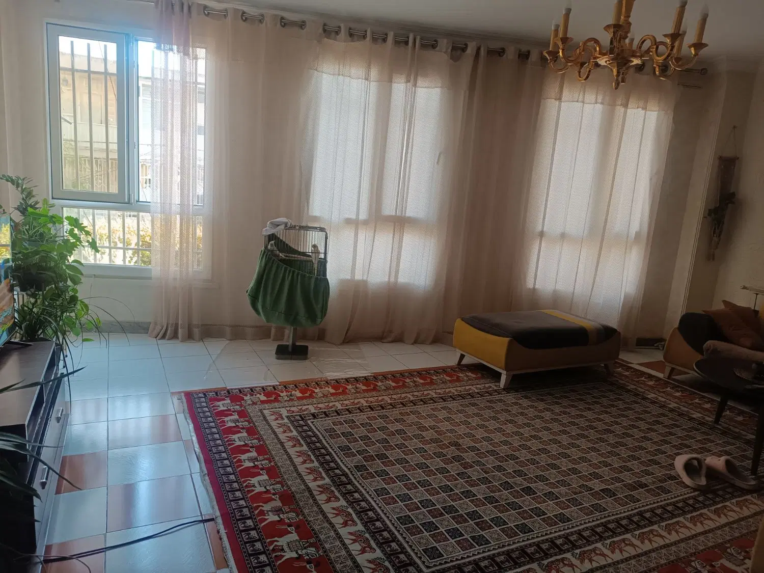 87 متر دو خواب فول امکانات تک واحدی