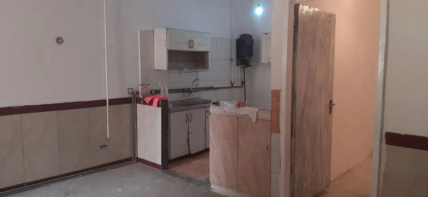 رهن و اجاره داده میشود(کیهانشهر خ دوم ک گلستان۶)