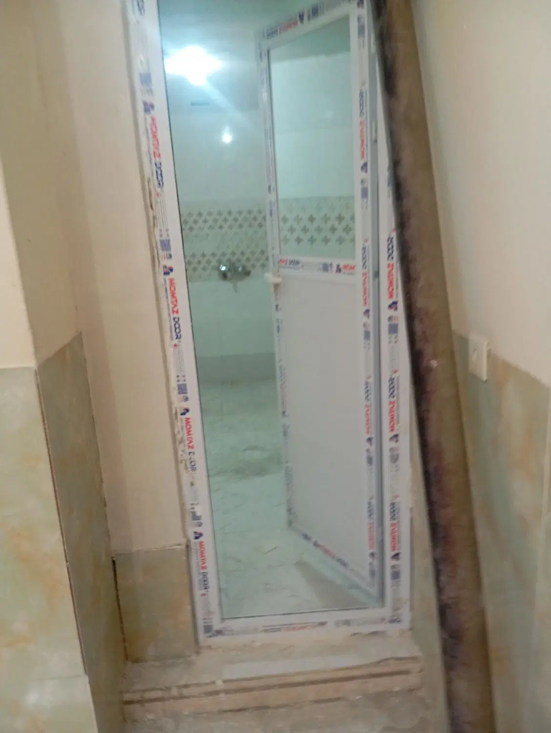 خانه ویلایی سند ثبتی تمیز ۱۵۰ متر محدوده ۳۲متری