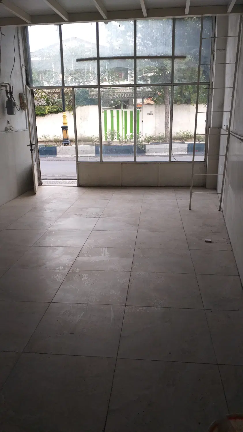 اجاره مغازه 45 متری خرم آباد تنکابن امکانات کامل