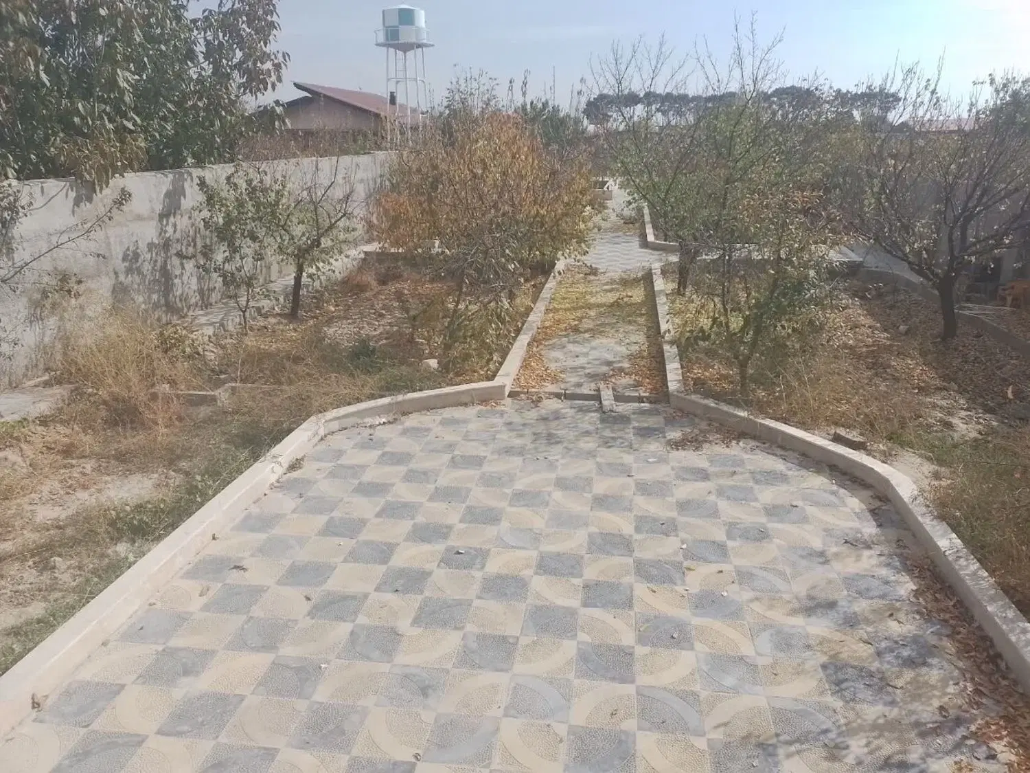 باغچه کرج