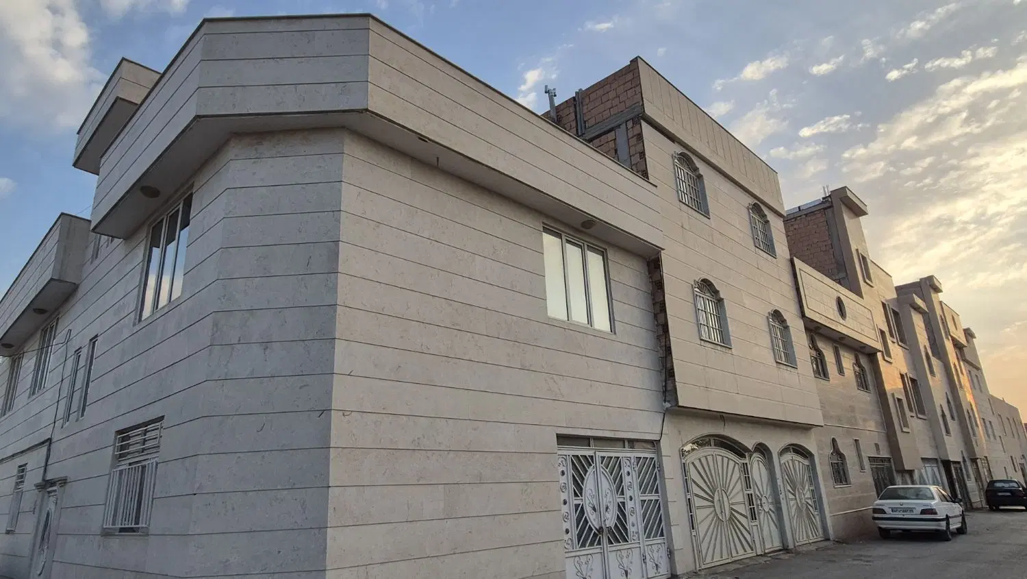 آپارتمان140منری